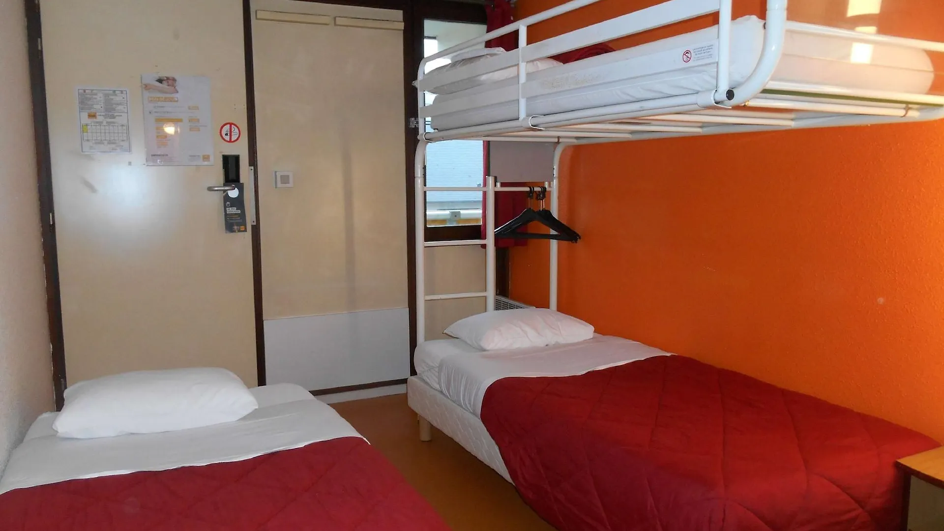 Premiere Classe Brest Gouesnou Aeroport 0*,